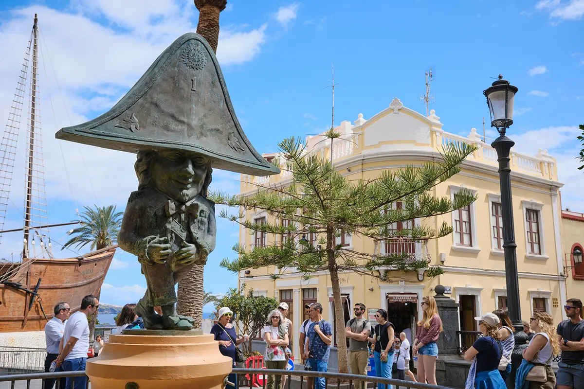 Los enanos Santa Cruz de la Palma